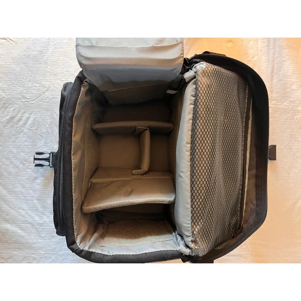 Lowepro Nova 3 Camera Bag Black Gray Padded Shoulder Bag with Dividers